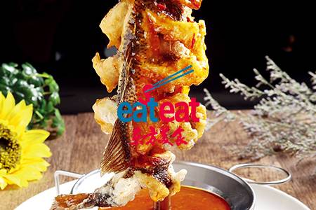 钢管浇汁海鲈鱼