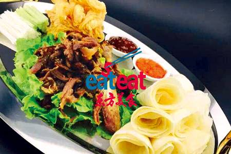 烤牛腿配馓子烙饼