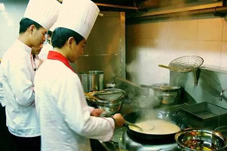 方法：后厨管理17步，菜品出品再也不难控制