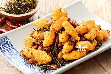 普洱茶炒包浆豆腐