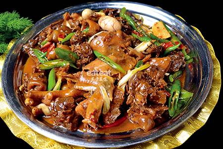 蒙阴光棍鸡：只放酱油不放盐！