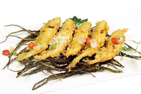 酥炸大梅鱼：拍这粉脆度更持久！