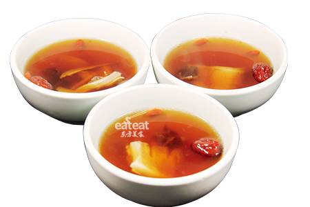 花雕酒炖鮸鱼胶