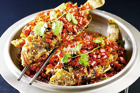 用臭豆腐做香辣臭鳜鱼！