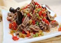 8月全国餐饮收入同比增10.7%