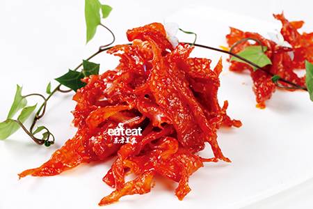 酥脆草鱼片糖醋味儿！