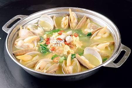 小白菜鸡蛋炖黄蚬子