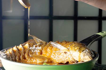 草鱼烧豆角：四种酱增味！