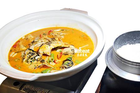 江宁宴鱼头泡饭