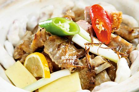 岭南菱角清焖鹅翼