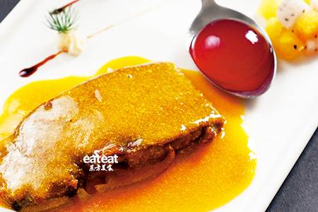 蓝莓蟹黄酱麻腐