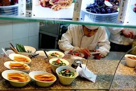 方法：拥有20年餐饮经验，为何开店半年就关门？