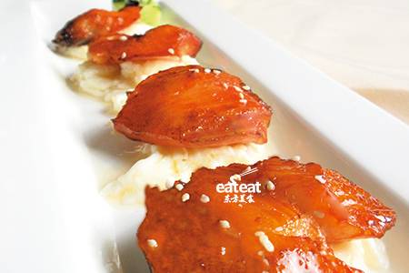 煎焗银鳕鱼蛋滑