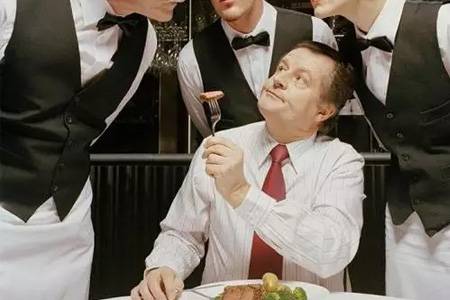 方法：你还在餐后送果盘？换个思路顾客满意度会更高！