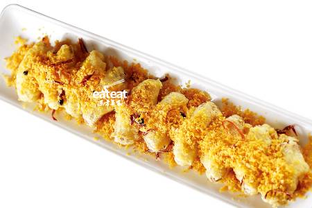 蒜香鮰鱼：少不了料粉炸蒜蓉！