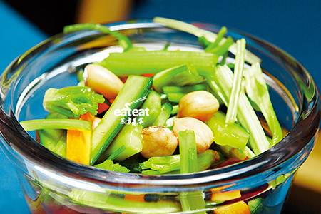 鱼汤菜根香：脆爽鲜香的下脚料！