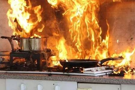 方法：餐饮老板，你的烟道再不清理，就要出事了！