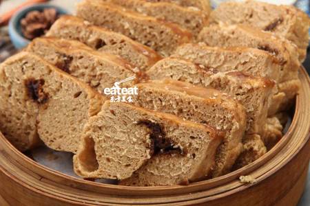 红枣发糕：饧发1倍大再蒸！