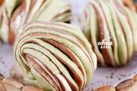 蔬菜汁养生花卷