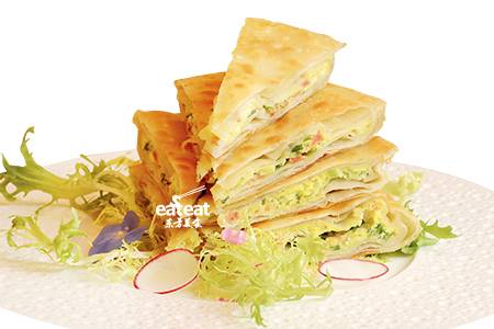 鸡蛋灌饼:烫面口感更佳!