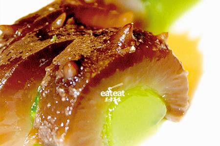 双色蔬汁海参冻