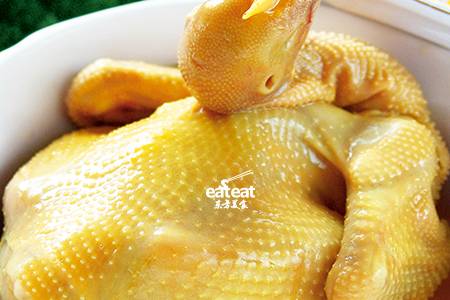 旱蒸鸡：带汤吃的盐焗鸡！