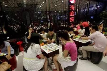 方法：10年餐饮老司机：年赚500万的餐饮老板，选项目时只看这4点