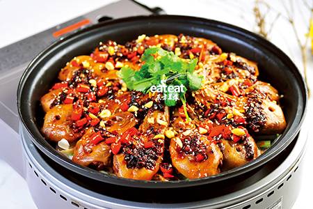 生焗绝味鸭头：自制香辣酱焗熟！