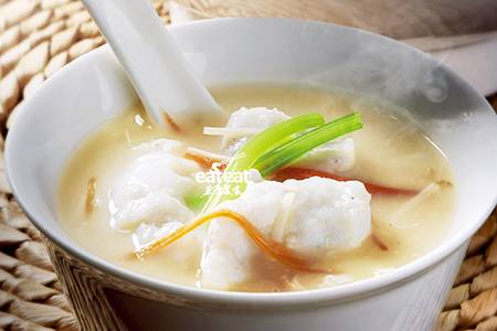 闽南手打鱼羹：鱼汤是关键！