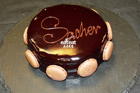 国宝级甜品萨赫蛋糕