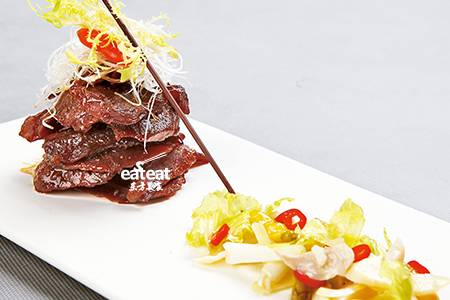 小米椒杏鲍菇配烤牛肉