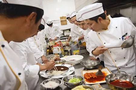 方法：厨师长除了做管理，还有一点你没想到？（超实用）