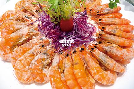 自制海盐虾：60℃热水烫虾！