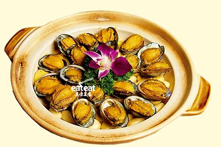 铁板澳洲鲜鲍：生焗口感脆!