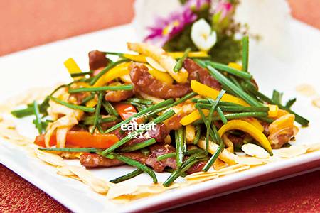 韭菜花炒鱼面牛柳丝