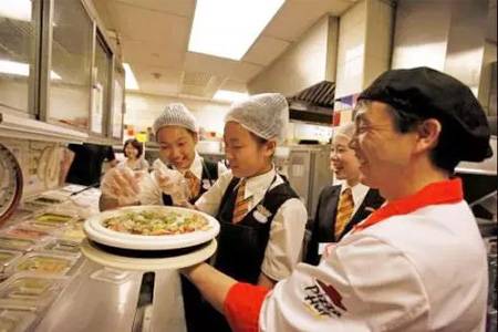 方法：一位店长的7个留人绝招，餐饮老板不再烦恼！