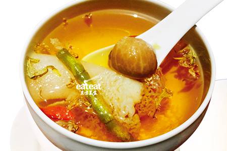 无花果铁皮石斛炖竹笙