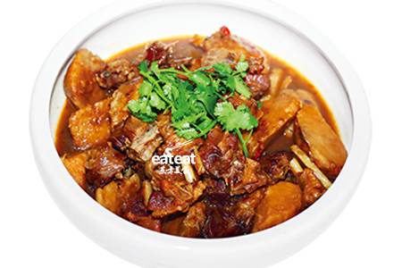 啤酒芋子四喜鹅