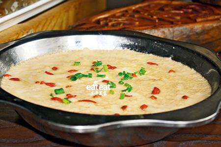 枸杞蒸鹅蛋：5分钟开笼1次！