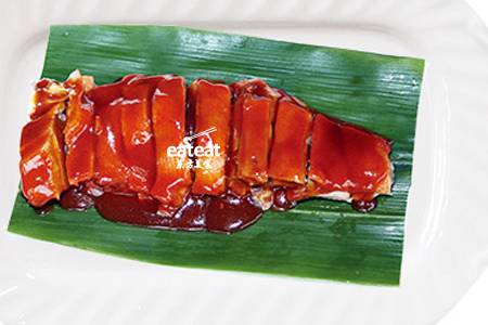 糟香煎鹅：红糟提色增香！