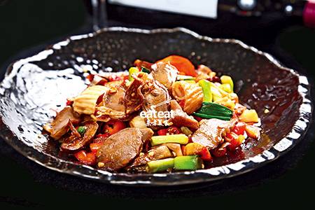 山椒炒鹅杂：泡椒增风味！