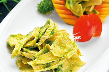 碧绿笋倚脆：椒麻汁加紫苏!