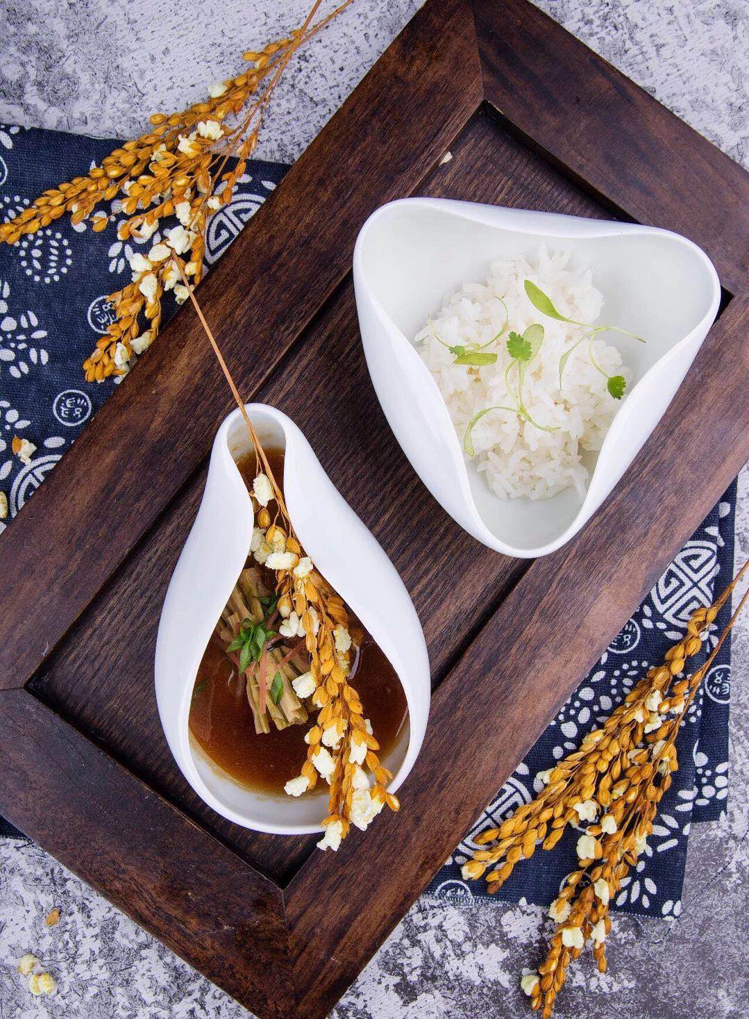 从俄一餐馆133人中毒事件 论餐饮企业食品管理