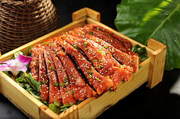 瞄准北上深杭3800万白领“就餐升级”，露几手用半成品菜包打开市场？