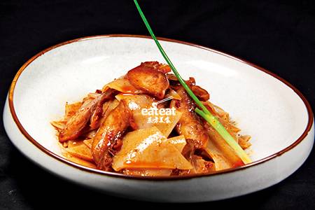 岐山擀面皮：油辣子制作是关键！