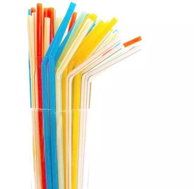 停用塑料吸管，海外餐饮企业掀起新一轮环保热潮