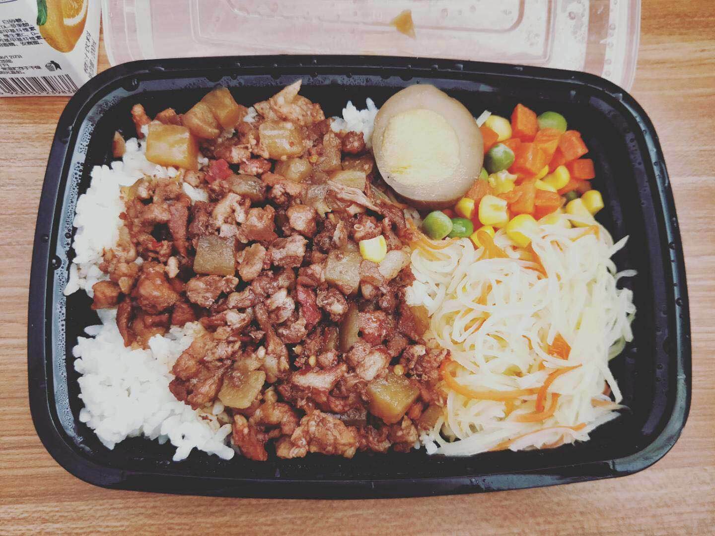 广州市统计局发布数据：快捷餐饮消费达51.9%超正餐