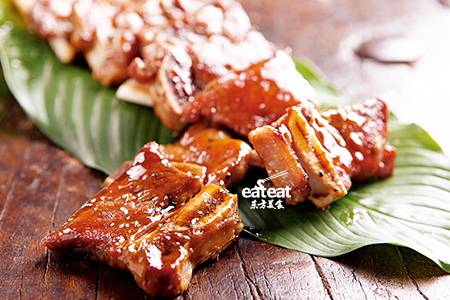 生炒牛仔骨：不拉油直接煎！