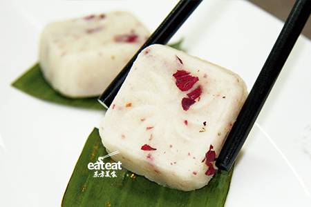 玫瑰山药糕：山药做皮，玫瑰添色！ 