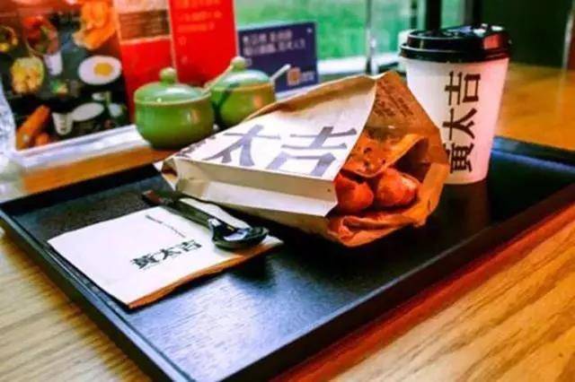 2018，餐饮业透露出的4个商业信号！